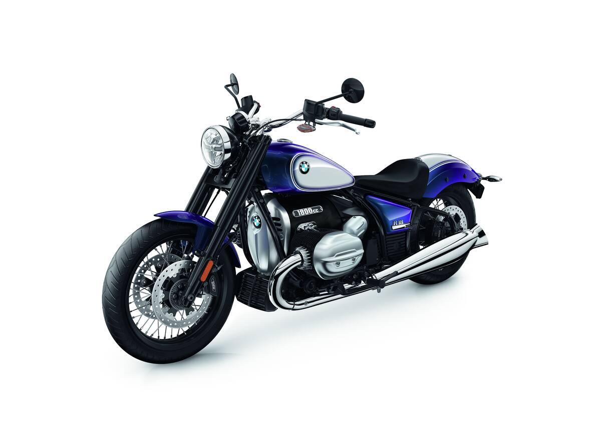 bmw-r18-option-719-galaxy-dust-metallic-xpedit