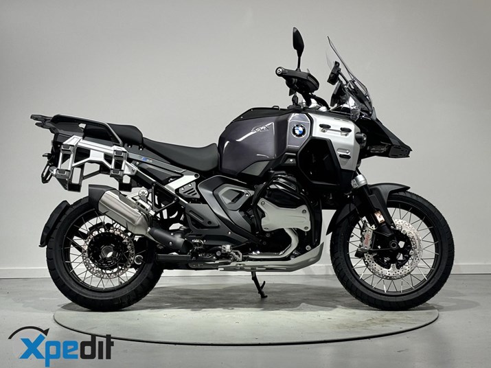 BMW R 1300 GS Adventure BMW R 1300 GS Adventure