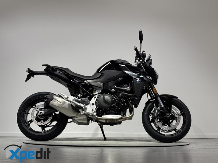 BMW F 900 R BMW F 900 R